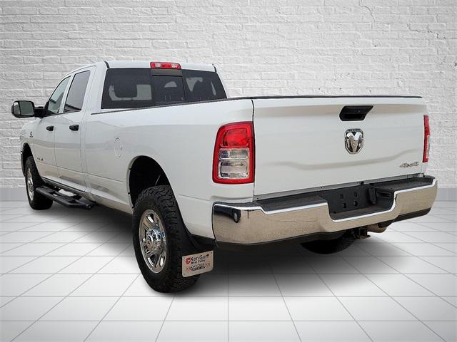 2022 RAM 3500 Tradesman Crew Cab 4x4 8 Box