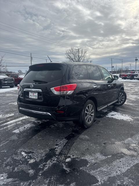 2015 Nissan Pathfinder S 2015 Nissan Pathfinder S