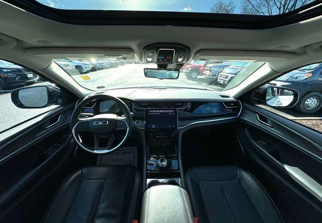 2022 Jeep Grand Cherokee 4xe Limited 4x4 2022 Jeep Grand Cherokee 4xe Limited 4x4