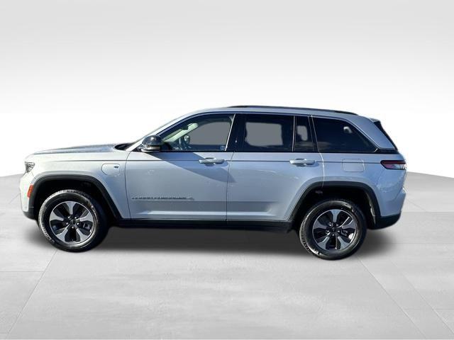 2022 Jeep Grand Cherokee 4xe Limited 4x4 2022 Jeep Grand Cherokee 4xe Limited 4x4