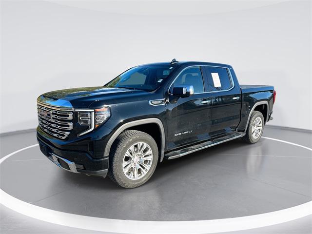 2022 GMC Sierra 1500 4WD Crew Cab Short Box Denali 2022 GMC Sierra 1500 4WD Crew Cab Short Box Denali