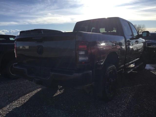 2019 RAM 2500 Big Horn Crew Cab 4x4 64 Box