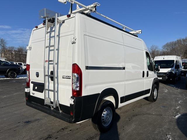 2025 RAM ProMaster 2500 Cargo Van Tradesman High Roof 136 WB w/Pass Seat