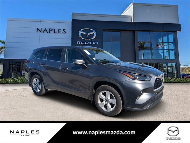 2024 Toyota Highlander LE 2024 Toyota Highlander LE