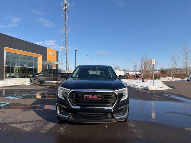 2024 GMC Terrain FWD SLE