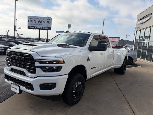 2026 RAM Ram 3500 RAM 3500 LARAMIE CREW CAB 4X4 8 BOX