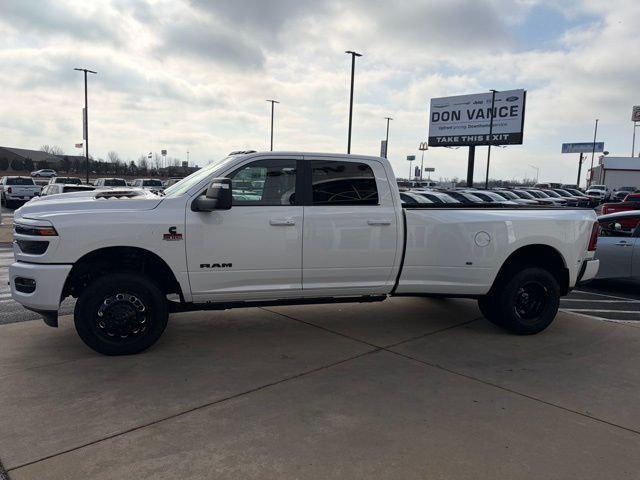 2026 RAM Ram 3500 RAM 3500 LARAMIE CREW CAB 4X4 8 BOX