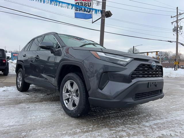 2024 Toyota RAV4 Hybrid XLE