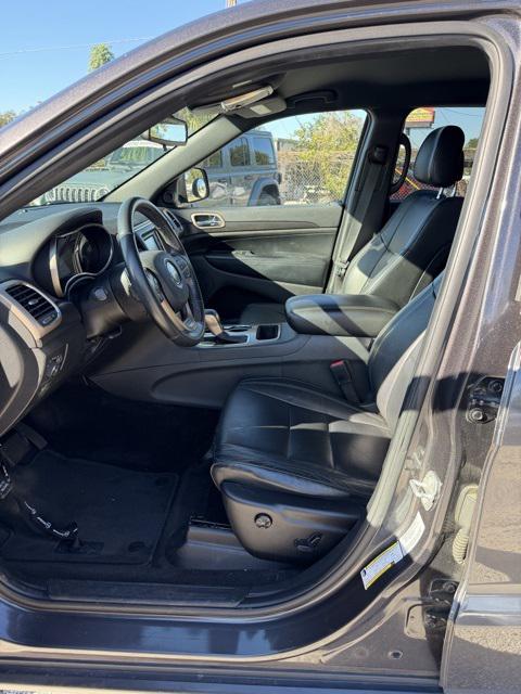 2016 Jeep Grand Cherokee Laredo