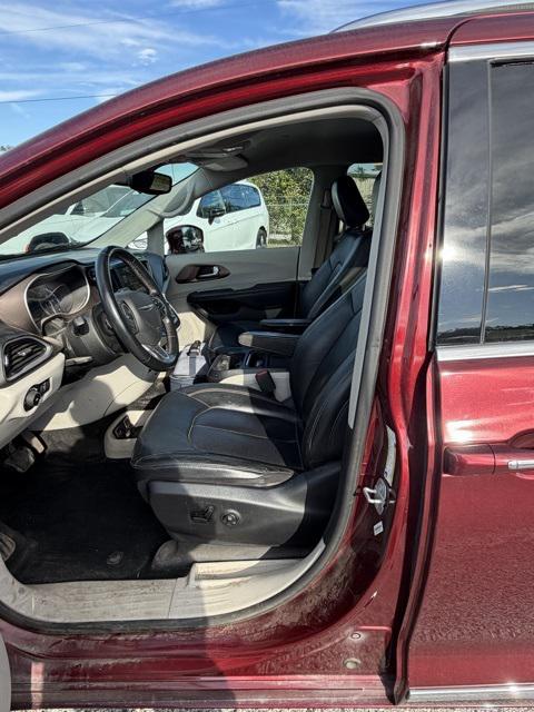 2019 Chrysler Pacifica Touring L 2019 Chrysler Pacifica Touring L