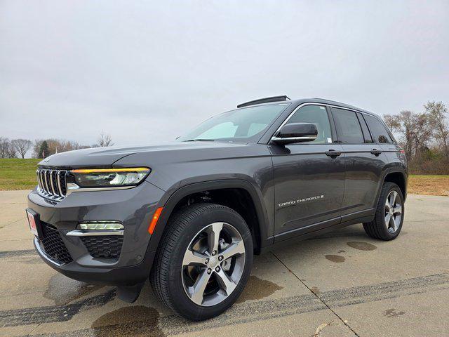 2025 Jeep Grand Cherokee GRAND CHEROKEE LIMITED 4X4 2025 Jeep Grand Cherokee GRAND CHEROKEE LIMITED 4X4