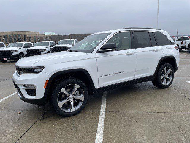 2025 Jeep Grand Cherokee GRAND CHEROKEE LIMITED 4X4