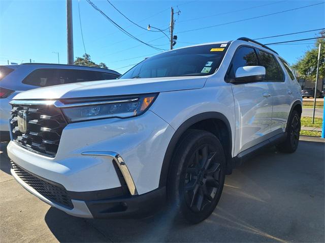 2023 Honda Pilot 2WD Touring 2023 Honda Pilot 2WD Touring