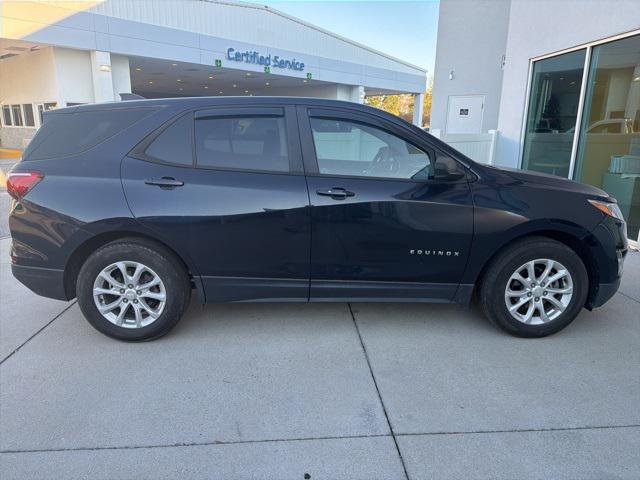 2020 Chevrolet Equinox FWD LS 2020 Chevrolet Equinox FWD LS