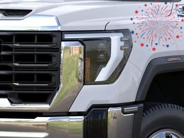 2026 GMC Sierra 3500HD Crew Cab, Long Bed, Pro Dual Rear Wheel, 4WD