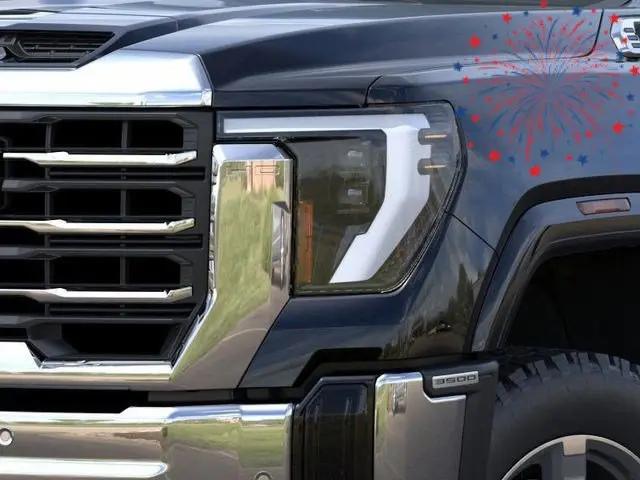 2026 GMC Sierra 3500HD Crew Cab, Long Bed, SLT Dual Rear Wheel, 4WD