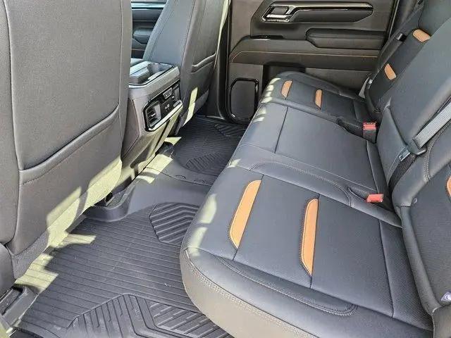 2026 GMC Sierra 2500HD Crew Cab, Standard Bed, AT4, 4WD