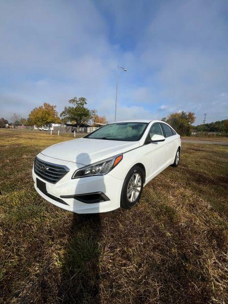 2016 Hyundai Sonata SE for sale in Houston, TX