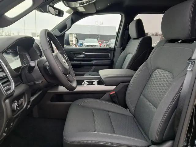2026 Ram 1500 Big Horn Crew Cab 4x4 5'7" Box