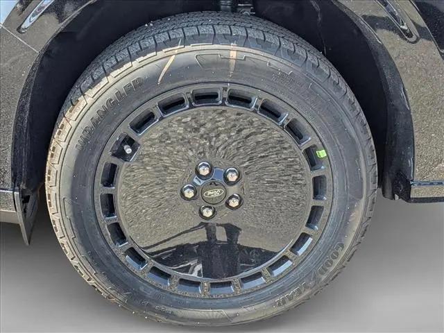 2026 Ford Maverick Lobo Standard