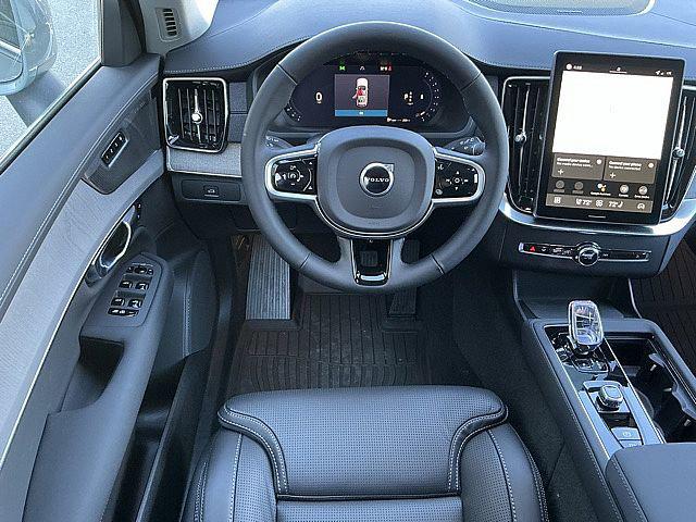 2026 Volvo XC90 Ultra, B6 AWD Gas (mild hybrid), Gasoline, Bright, 7 Seats