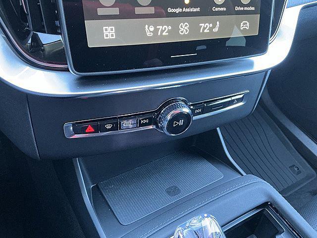 2026 Volvo XC90 Ultra, B6 AWD Gas (mild hybrid), Gasoline, Bright, 7 Seats