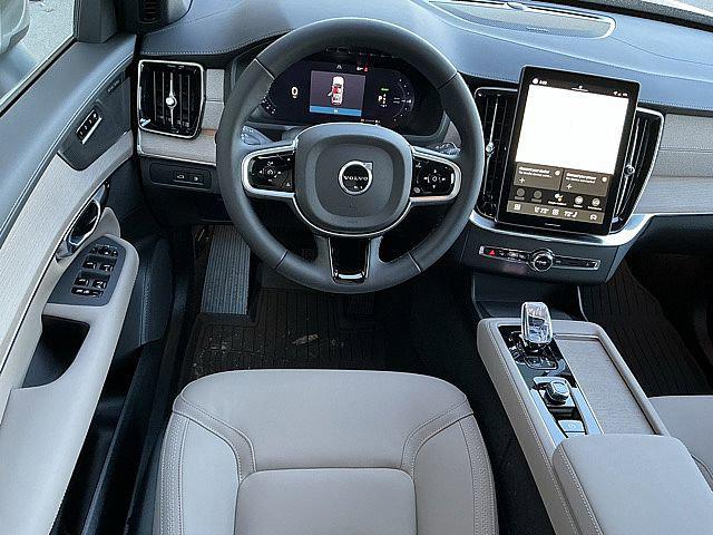 2026 Volvo XC90 Plug-In Hybrid Plus, T8 AWD, Electric/Gasoline, Bright, 7 Seats