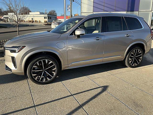 2026 Volvo XC90 Plug-In Hybrid Plus, T8 AWD, Electric/Gasoline, Bright, 7 Seats
