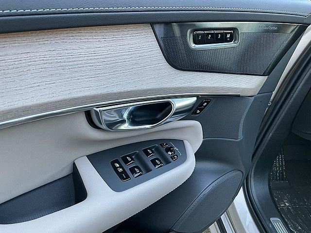 2026 Volvo XC90 Plug-In Hybrid Plus, T8 AWD, Electric/Gasoline, Bright, 7 Seats