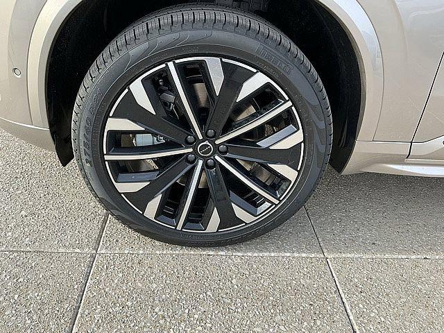 2026 Volvo XC90 Plug-In Hybrid Plus, T8 AWD, Electric/Gasoline, Bright, 7 Seats
