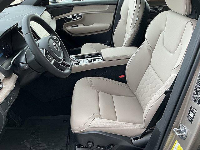 2026 Volvo XC90 Plug-In Hybrid Plus, T8 AWD, Electric/Gasoline, Bright, 7 Seats