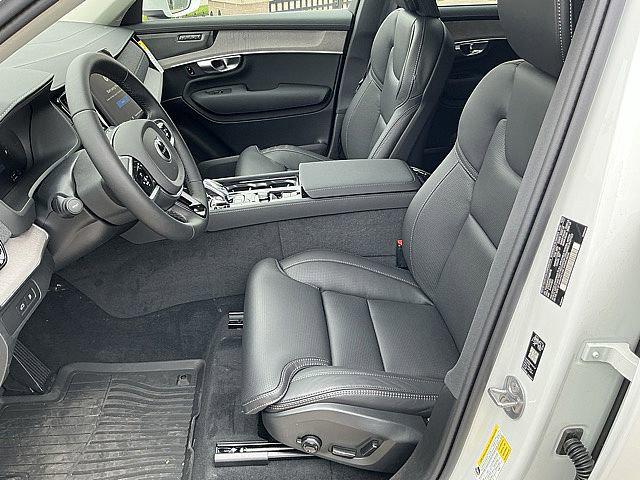 2026 Volvo XC90 Plug-In Hybrid Ultra, T8 AWD, Electric/Gasoline, Bright, 7 Seats