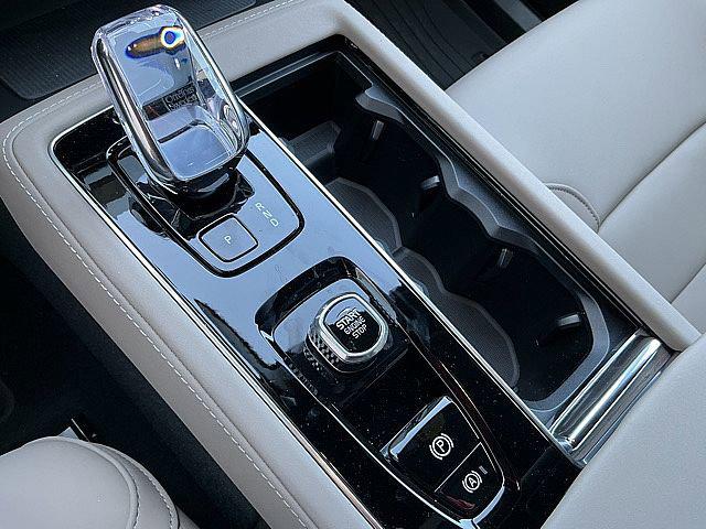 2026 Volvo XC90 Plug-In Hybrid Plus, T8 AWD, Electric/Gasoline, Bright, 7 Seats