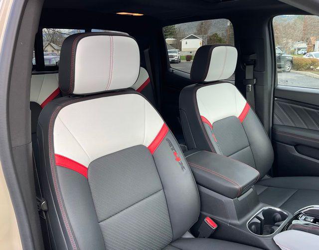 2024 GMC Canyon 4WD AT4X
