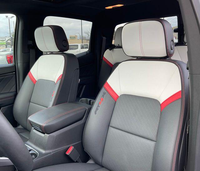 2024 GMC Canyon 4WD AT4X
