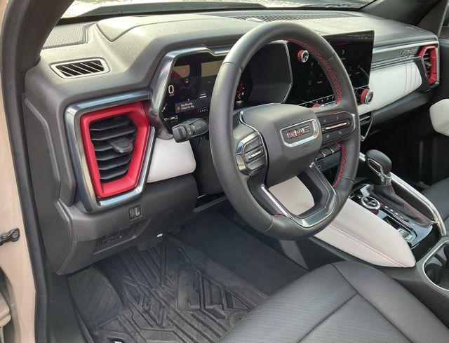 2024 GMC Canyon 4WD AT4X