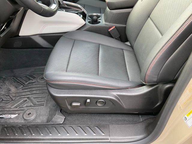 2024 GMC Canyon 4WD AT4X