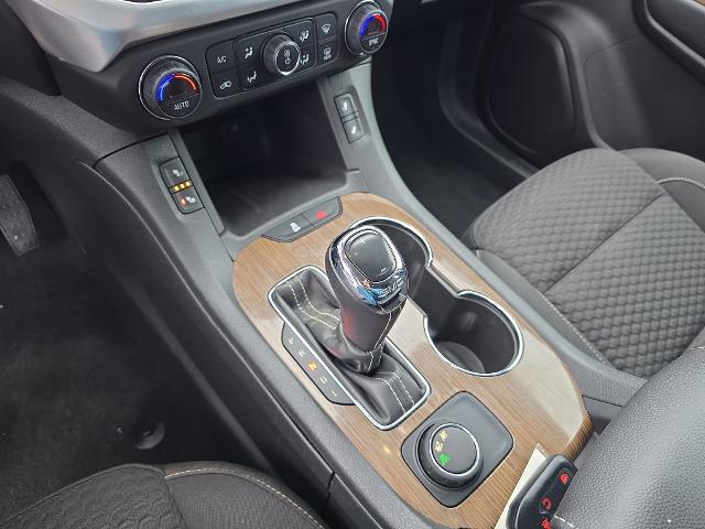 2017 GMC Acadia SLE-2