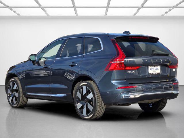 2023 Volvo XC60 Recharge T8 Ultimate Bright Theme