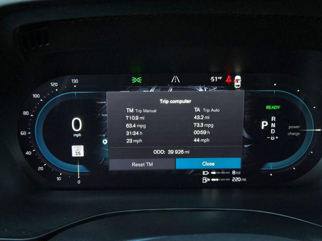 2023 Volvo XC60 Recharge T8 Ultimate Bright Theme