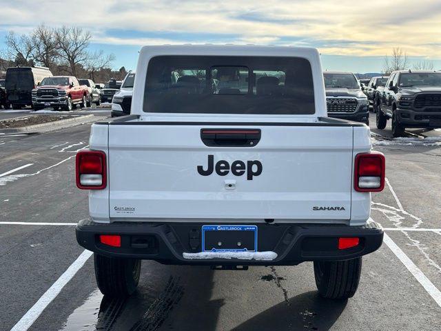 2026 Jeep Gladiator Sport