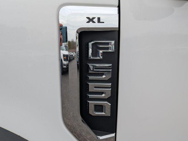 2017 Ford F-550 XL