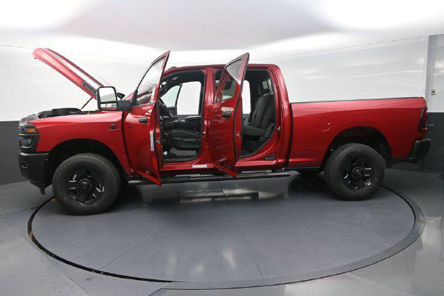 2026 Ram 3500 Tradesman Crew Cab 4x4 64 Box