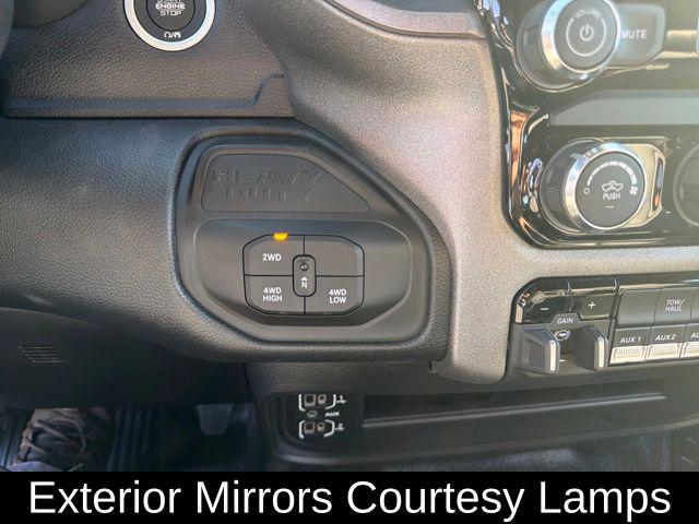 2026 Ram 3500 Tradesman/Big Horn