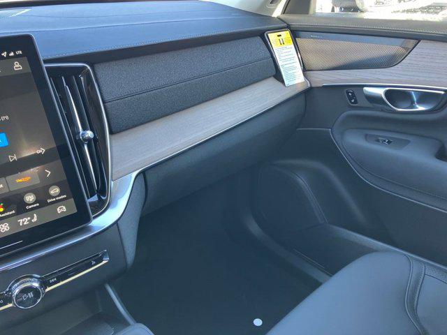 2026 Volvo XC90 Plug-In Hybrid Plus, T8 AWD, Electric/Gasoline, Bright, 7 Seats