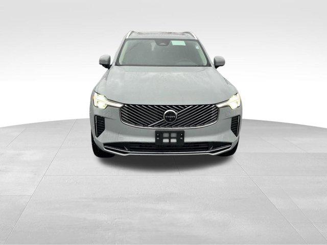 2026 Volvo XC90 Plus, B6 AWD Gas (mild hybrid), Gasoline, Bright, 7 Seats