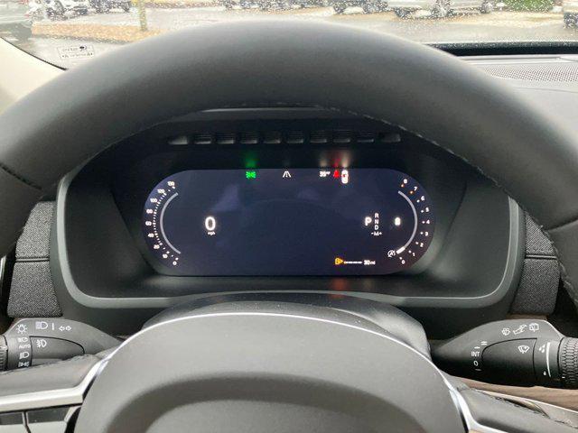2026 Volvo XC90 Plus, B6 AWD Gas (mild hybrid), Gasoline, Bright, 7 Seats