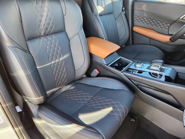 2025 Mitsubishi Outlander PHEV SEL S-AWC