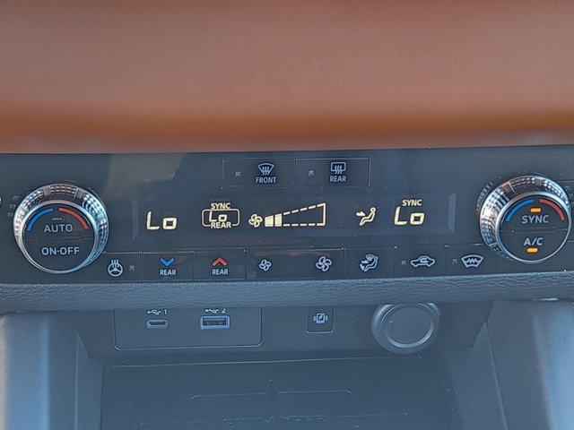 2025 Mitsubishi Outlander PHEV SEL S-AWC