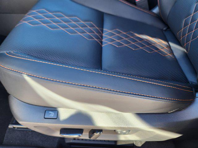 2025 Mitsubishi Outlander PHEV SEL S-AWC